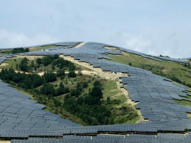 Новините от седмицата: Руският преврат се отлага; Най-големият соларен парк в България