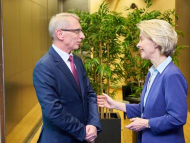 ЕК премахва Механизма за наблюдение на България и Румъния