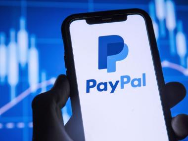 PayPal пуска собствен стейбълкойн, обвързан с долара