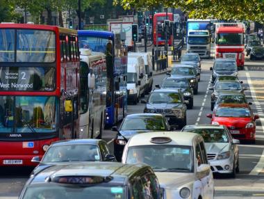 Лондон се превръща в скъпо място за колите на бензин и дизел