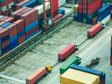 Българският износ се влошава с всеки изминал месец