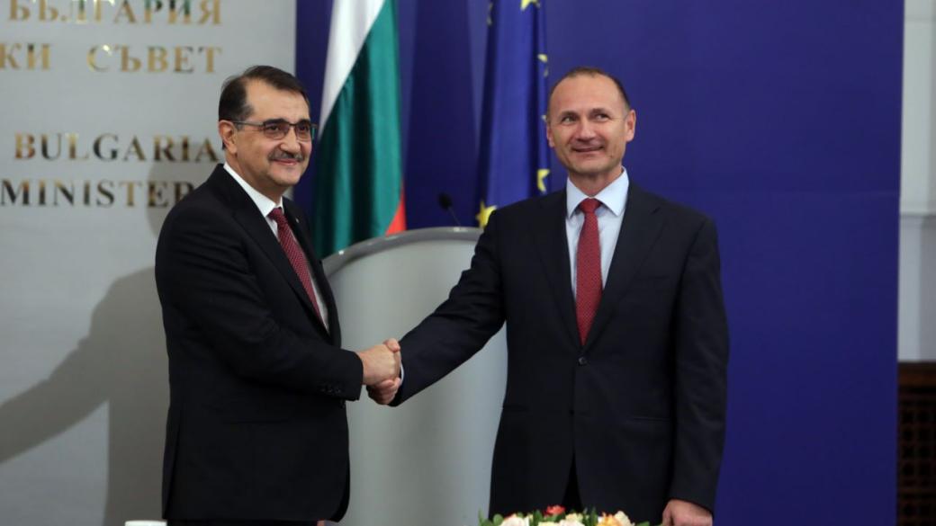ЕК разследва мащабната газова сделка между България и Турция