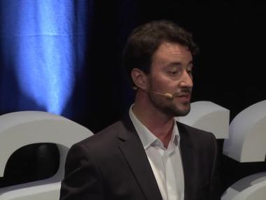 How do our brain and consciousness work? VR can help us find out