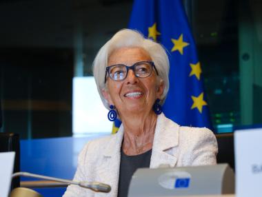 ЕЦБ запази лихвите за първи път от месеци