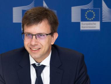 Унгария заплаши България със съд заради новата такса за руския газ