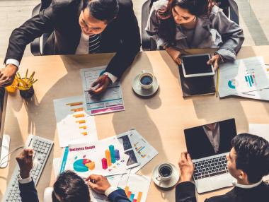 Новата българска платформа за работа и стаж