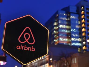 Airbnb включва изкуствен интелект в бизнеса си