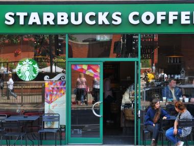 Coffee in your car: Starbucks opens a new type of outlets in Bulgaria
