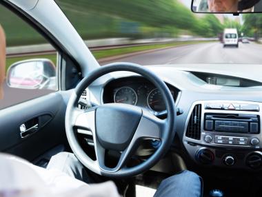 Напълно автономни коли могат да се движат по пътищата на Обединеното кралство от 2026 г.