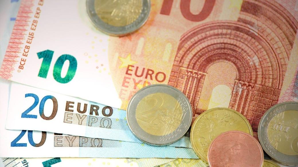 Вечерни новини: Българите не спестяват и не инвестират; Евро трансформация на БНБ