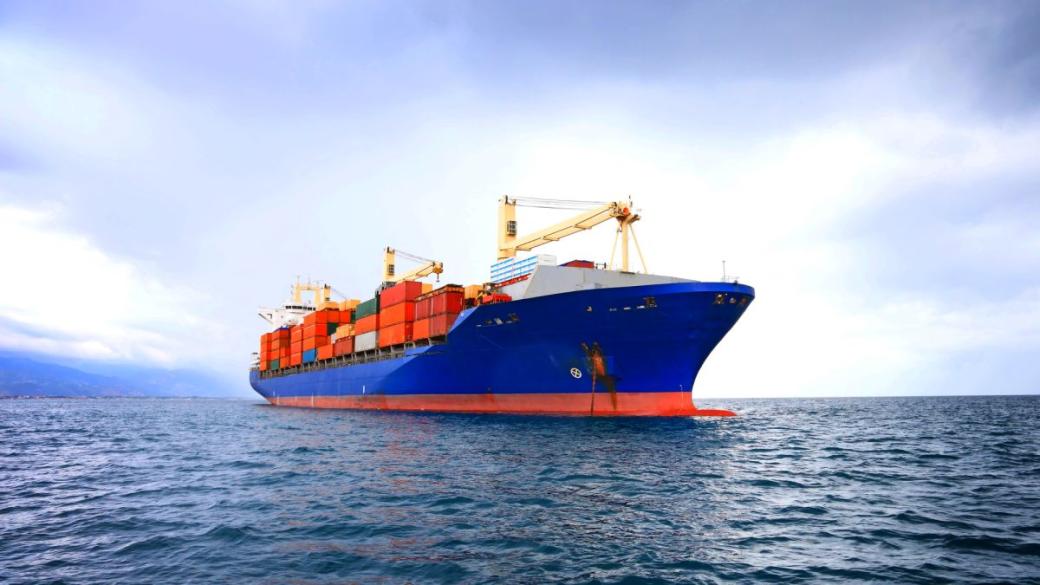 Корабните компании предупреждават, че кризата в Червено море се задълбочава