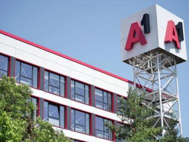 А1 обяви как ще индексира таксите и обеща промени в договорните условия