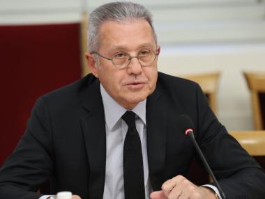 Вечерни новини: Предизборно раздаване на великденски добавки; Фискалният резерв след Асен Василев