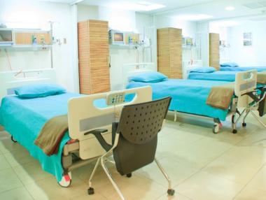 Идва ли времето и частните болници да правят търгове за лекарства?