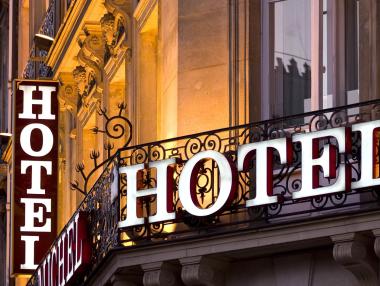 Местните туристи засилват приходите на хотелите в България