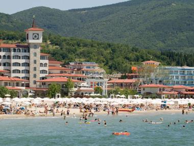 Слънчев бряг потъва в класацията за най-евтини европейски дестинации