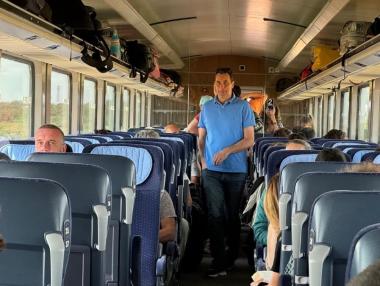 In an effort to complete a tender: Multiple-unit trains instead of push-pull trains for Bulgarian railways
