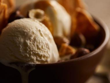 КЗК влезе в офисите на производителя на сладоледите Nuii