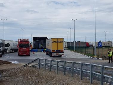 Прокуратурата във Видин проверява буферния ТИР паркинг при „Дунав мост 2“