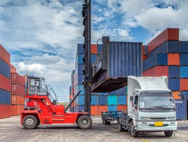 Българският износ потъна с близо 10% през септември