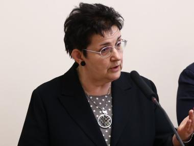 Slight improvement: Modest revenue growth shrinks the Bulgarian state budget gap