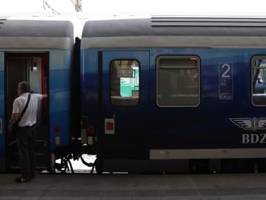 Бързият влак „Синият Дунав“ ще продължи да се движи от Русе до София