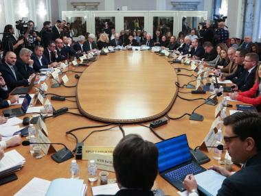 Бюджетната комисия временно закърпи положението до приемането на Бюджет 2025