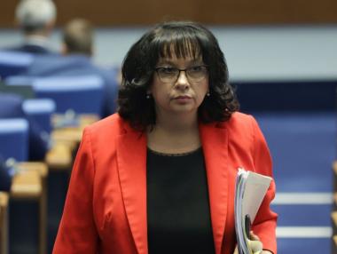 До март държавата ще бъде на минус с над 3 млрд. лева