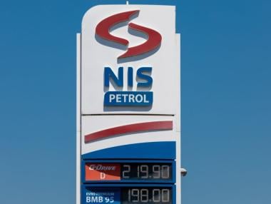 САЩ отлагат санкциите срещу сръбската NIS
