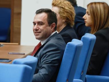 Без дебат за енергетика: НС избра Младеновски за председател на КЕВР