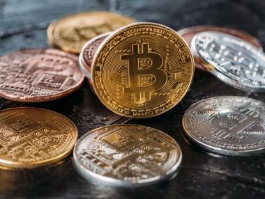 Вероятността биткойн да падне до 10 000 долара е голяма