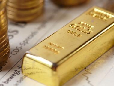 Дългосрочните перспективи пред златото остават положителни