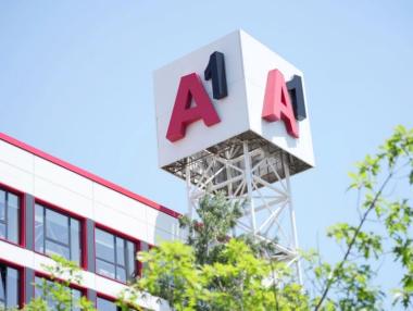 И мрежата на А1 се срина