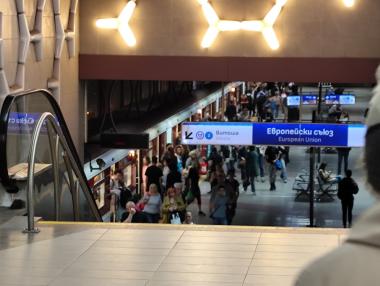 София остава без наземен транспорт и в петък, метрото ще работи