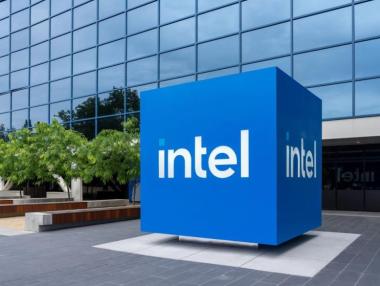 Intel съкращава още 10 000 души през юли