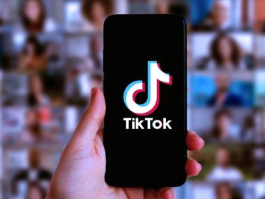 Тръмп отново удължава крайния срок за продажбата на TikTok в САЩ