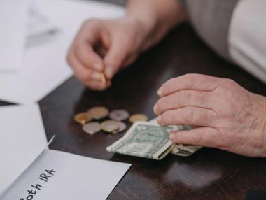 Над 150 000 души са на социална пенсия в България