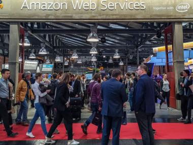 Облачната услуга на Amazon съкращава хора заради изкуствения интелект