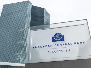 ЕЦБ задържа лихвите на 2%