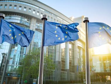 ЕС увеличава финансирането за кохезионни проекти до 95%