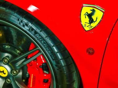 Ferrari вдигна завесата към първия си електромобил