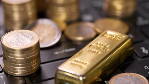 Златото минава през най-добрата си година от 1979 г. Защо?