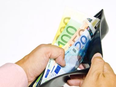 Митът за обедняването: Реалните заплати в България са се удвоили за десетилетие