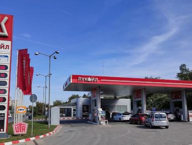 САЩ санкционираха „Лукойл“ и „Роснефт“