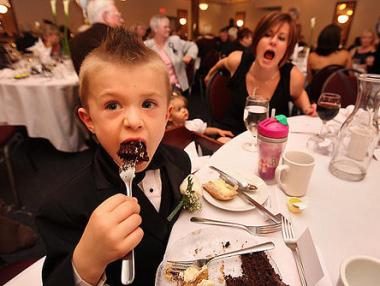 Собственик забрани шумните деца в ресторанта си