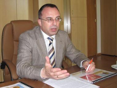 Порожанов: Ще намерим пари за спрените европроекти