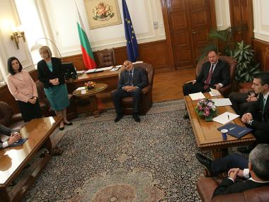 Анкета: Най-удачната коалиция е между ГЕРБ, РБ и ПФ