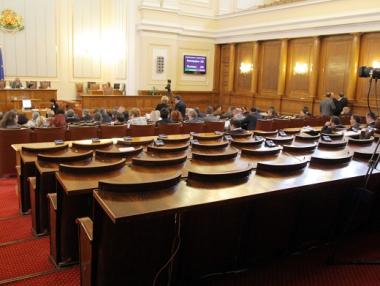 Народното събрание гласува правителството днес