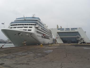 Първа работна среща на участниците в круизното обслужване на Морска гара Бургас