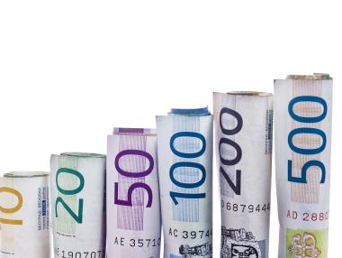 Увеличава се броят на свръхбогатите